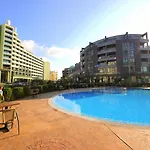 Menada Sunny Plaza