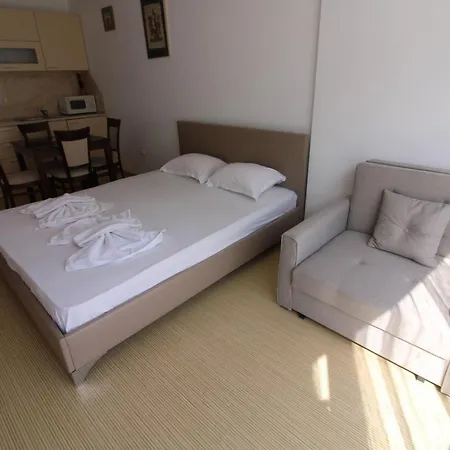 Menada Sunny Plaza Διαμέρισμα