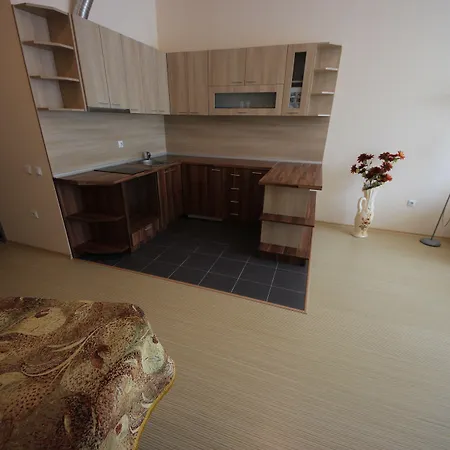 Apartment Menada Sunny Plaza