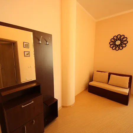 Menada Sunny Plaza *