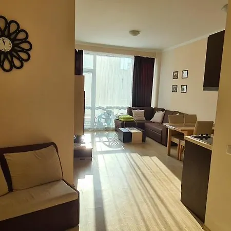 Menada Sunny Plaza Lägenhet *