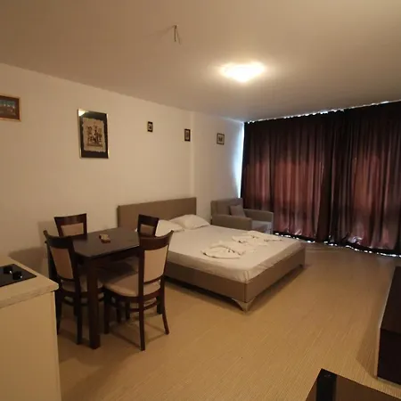 Menada Sunny Plaza * Slăntjev Brjag